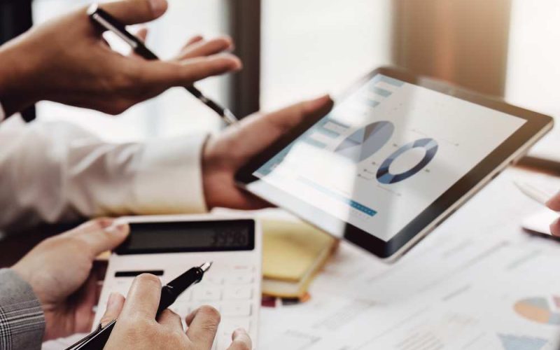 Análise estratégica de risco jurídico e elaboração de peças complexas