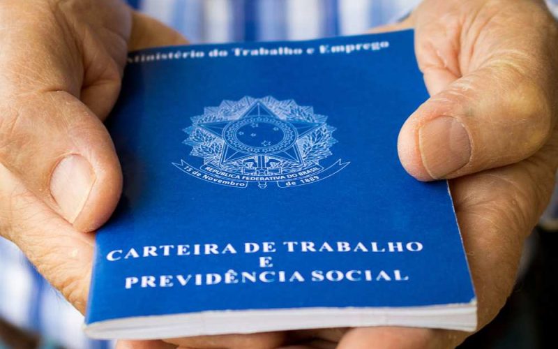 Trabalhou sem carteira assinada